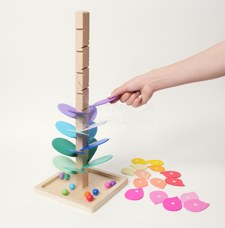 Arbre Arc-en-Ciel Montessori